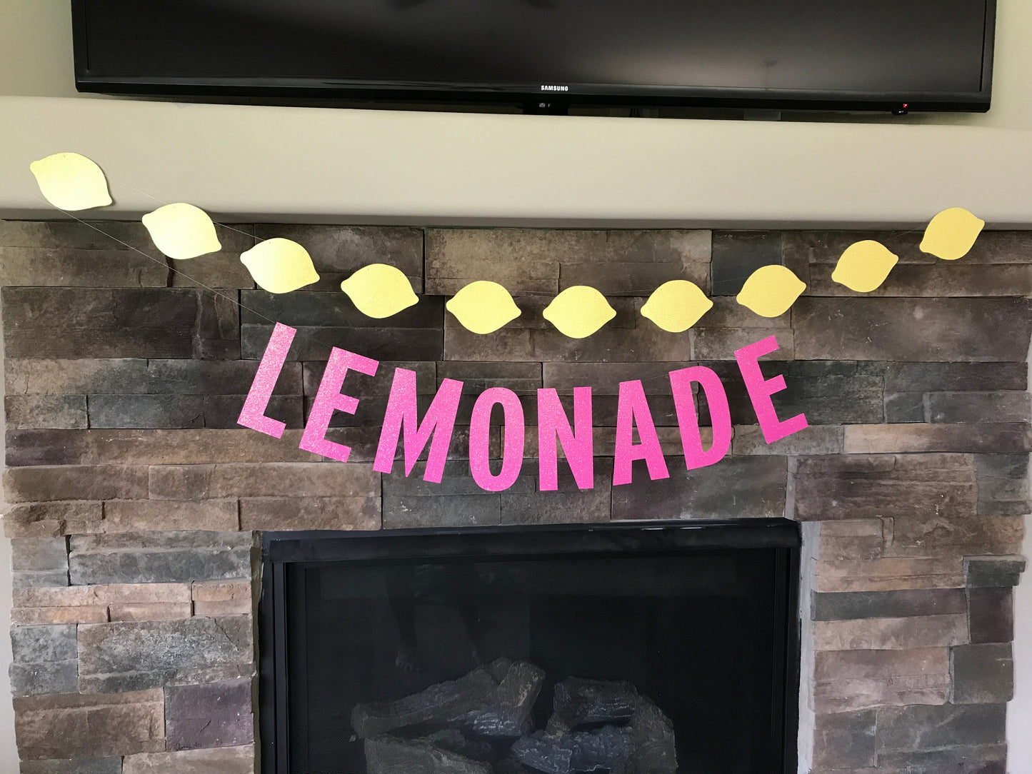 Lemonade banner / lemon garland / lemonade stand / lemonade birthday / lemonade stand banner / lemonade sign / lemonade glitter banner