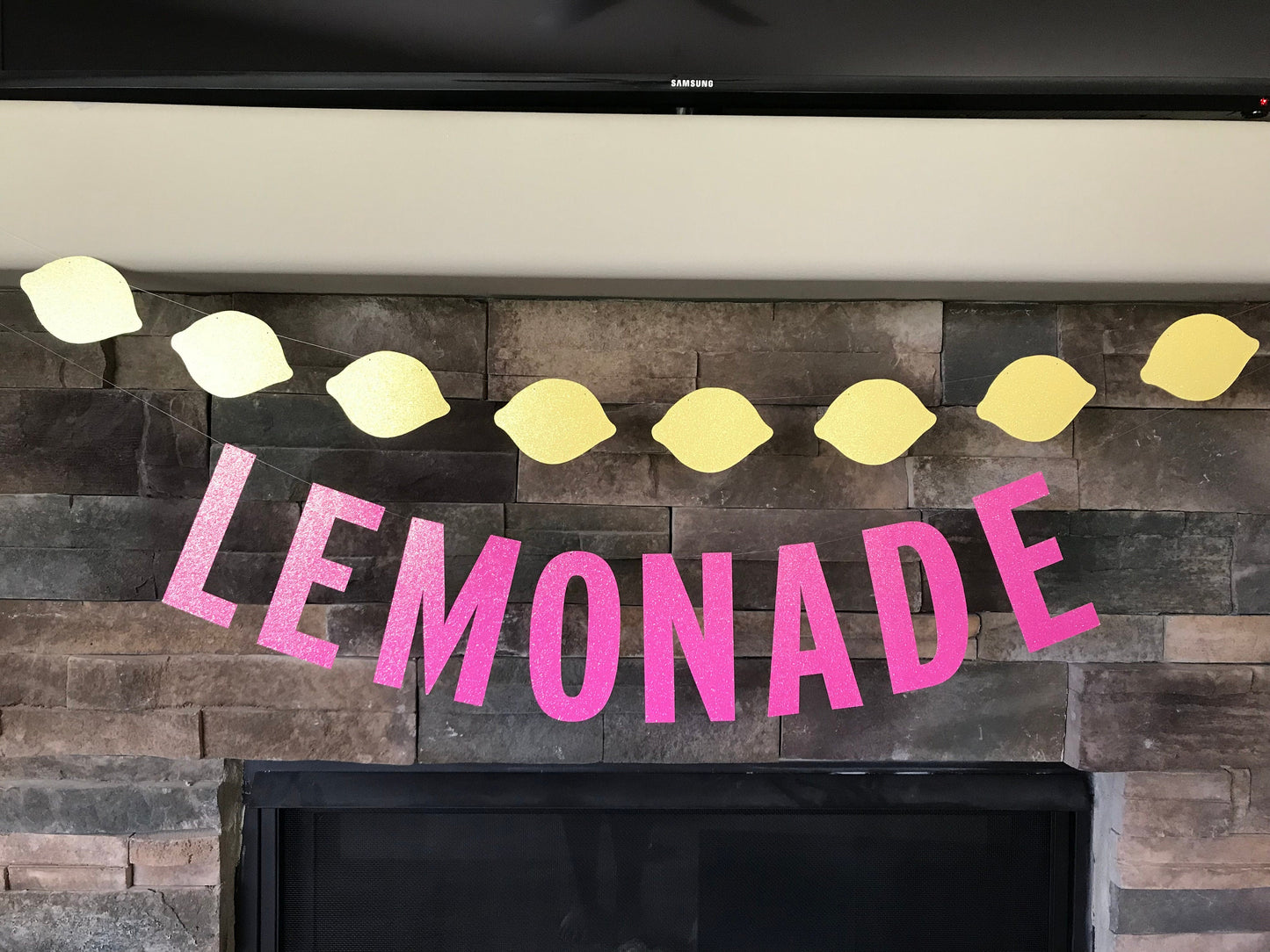 Lemonade banner / lemon garland / lemonade stand / lemonade birthday / lemonade stand banner / lemonade sign / lemonade glitter banner