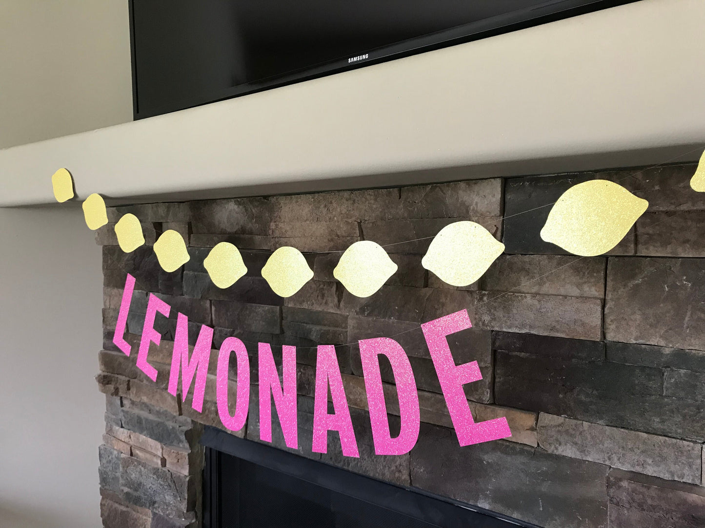 Lemonade banner / lemon garland / lemonade stand / lemonade birthday / lemonade stand banner / lemonade sign / lemonade glitter banner