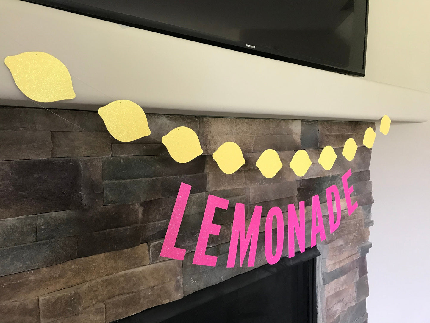 Lemonade banner / lemon garland / lemonade stand / lemonade birthday / lemonade stand banner / lemonade sign / lemonade glitter banner