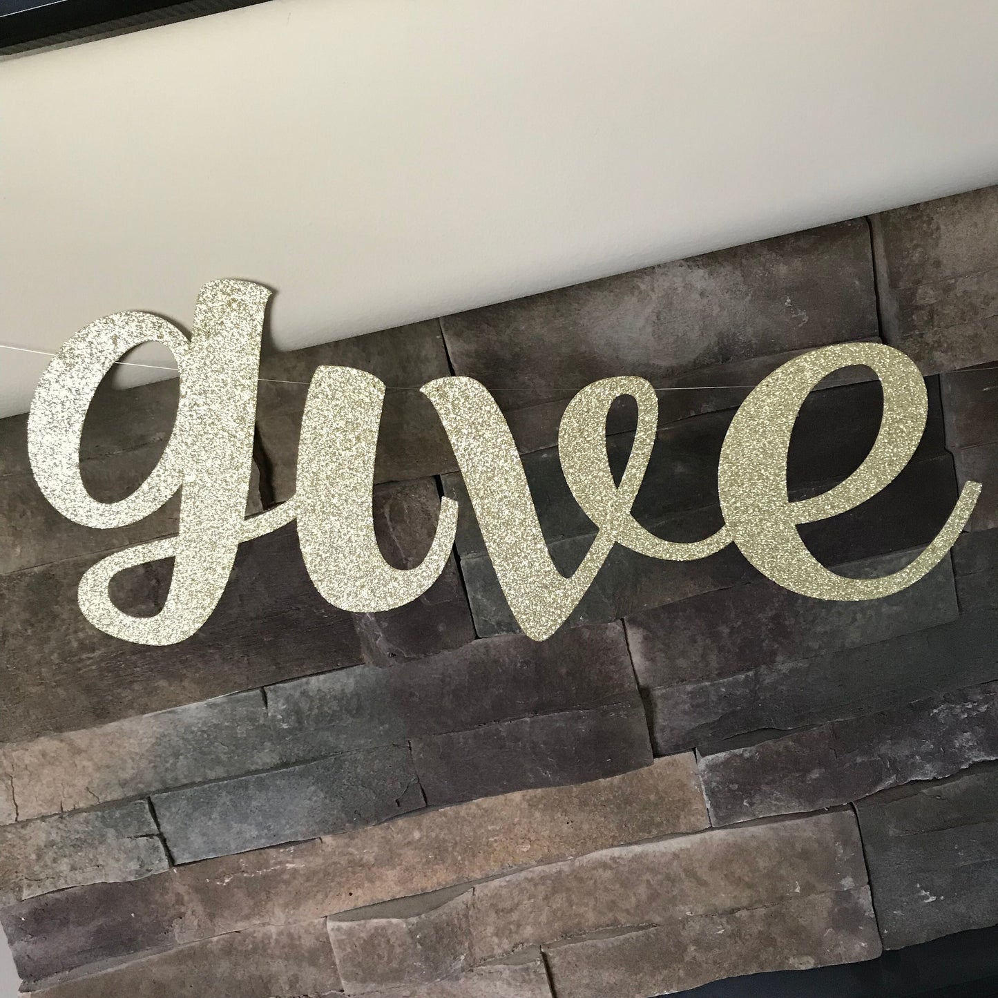 Give thanks banner / give thanks / thanksgiving banner / thanksgiving / give thanks glitter banner / give thanks sign / thankful