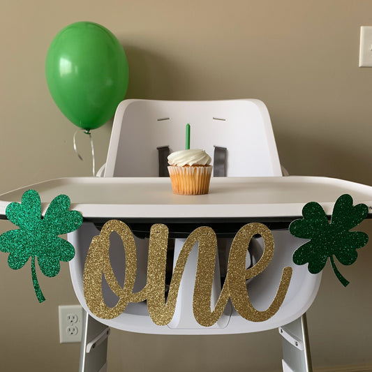 St Patricks Day 1st Birthday, St Patricks Day Birthday Banner, Shamrock high chair banner, Irish 1st birthday, March 17th birthday