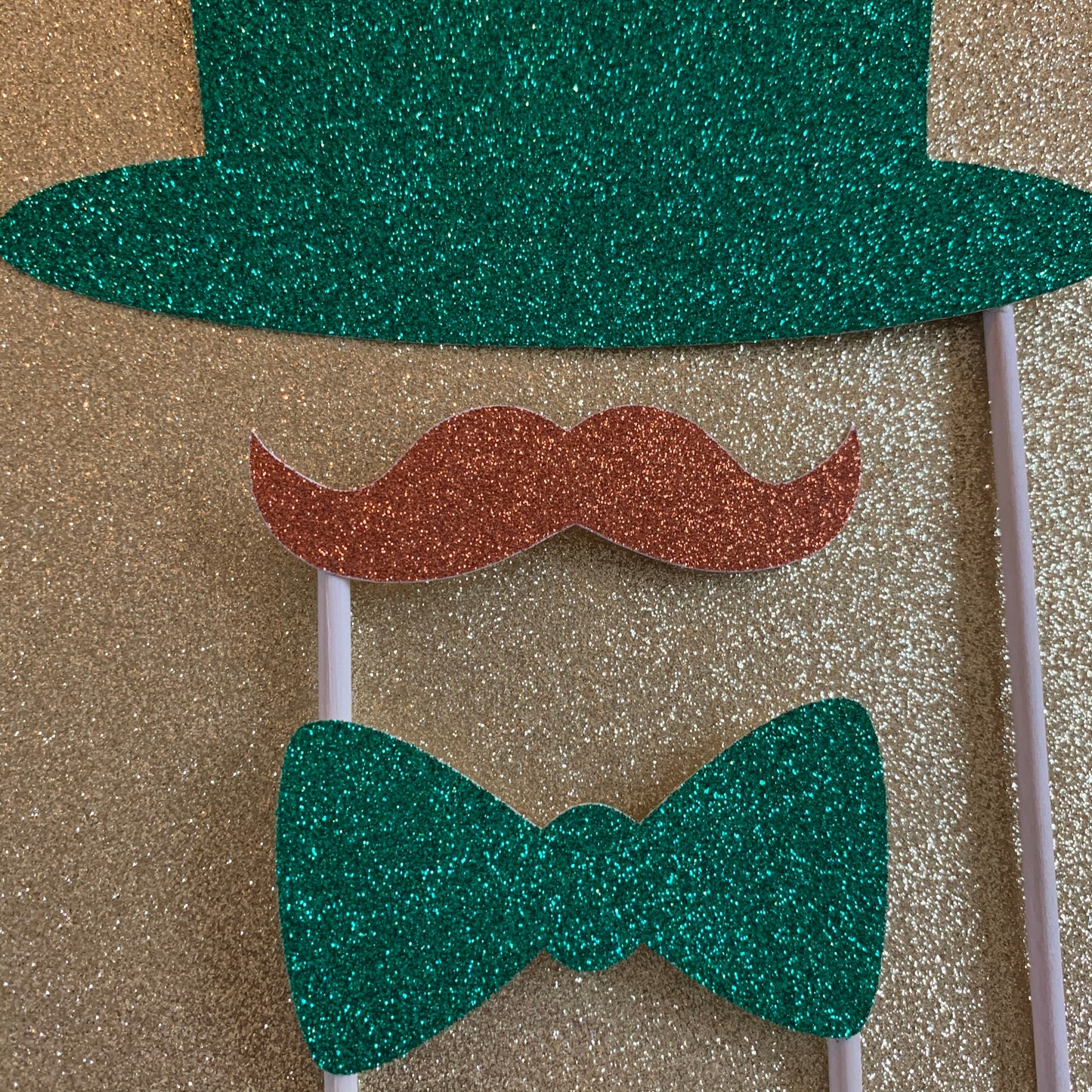 St Patricks day photo props, st Patricks day decorations, lucky one, two lucky, st Patricks day birthday, st Patricks day party