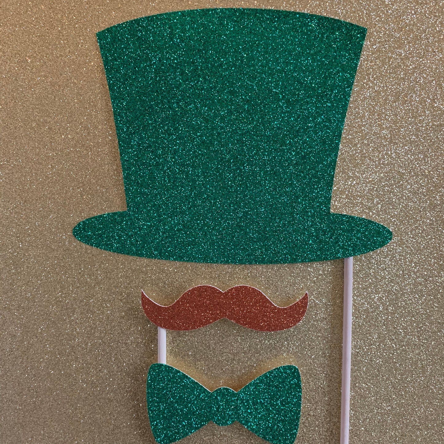 St Patricks day photo props, st Patricks day decorations, lucky one, two lucky, st Patricks day birthday, st Patricks day party