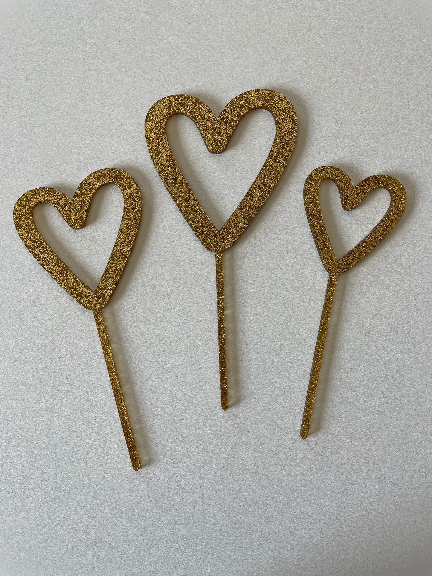 Heart acrylic cake topper, heart cake topper, Heart cake declarations, glitter heart topper, set of 3 hearts, gold heart cake topper