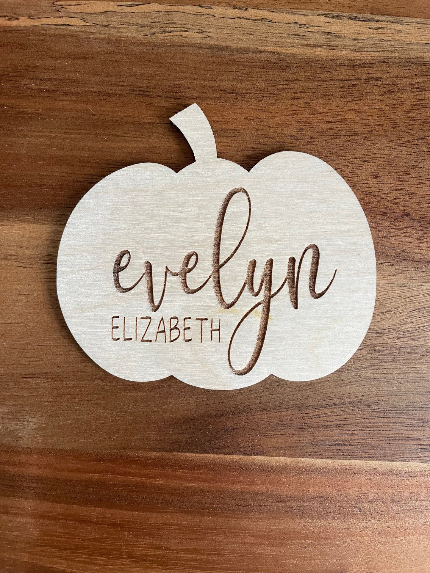 Pumpkin Baby Announcement, Wooden Baby Name Announcement, Wood Sign for Birth Reveal, Fall Baby Name Reveal Sign, Pumpkin Baby Name Sign